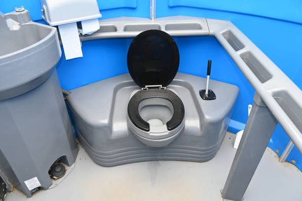 Best Portable restroom trailer rental  in Pearl River, NY